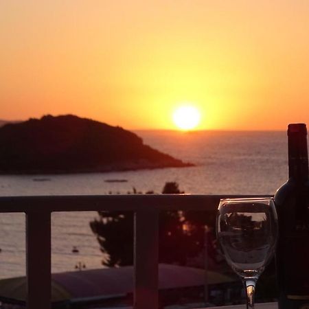 Hotel Ardiani Ksamil Bagian luar foto