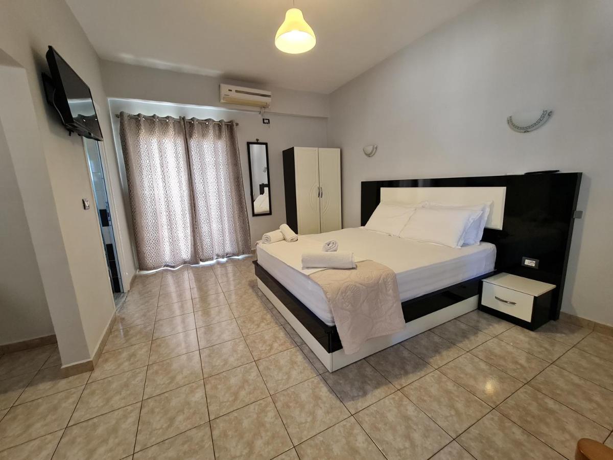 Hotel Ardiani Ksamil Bagian luar foto