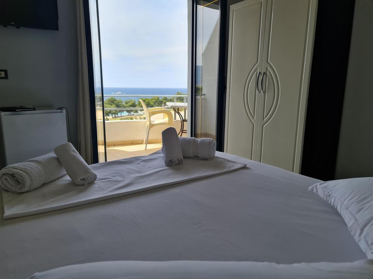 Hotel Ardiani Ksamil Bagian luar foto
