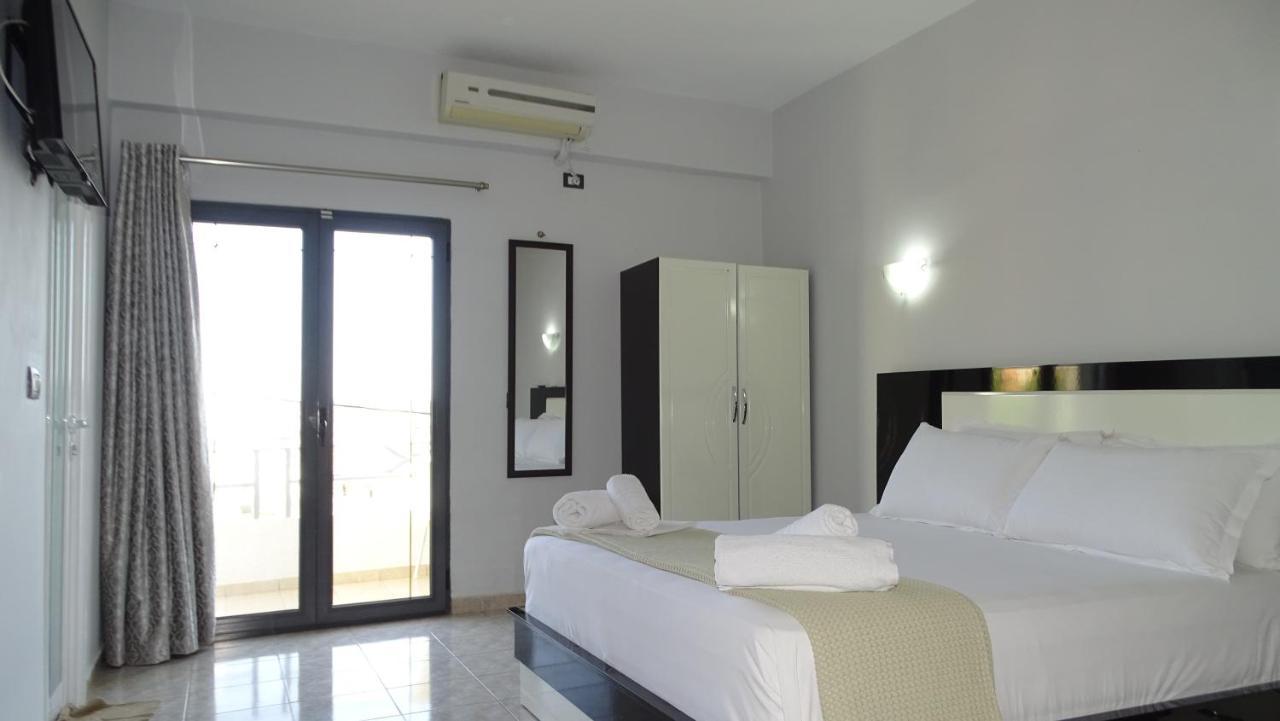 Hotel Ardiani Ksamil Bagian luar foto