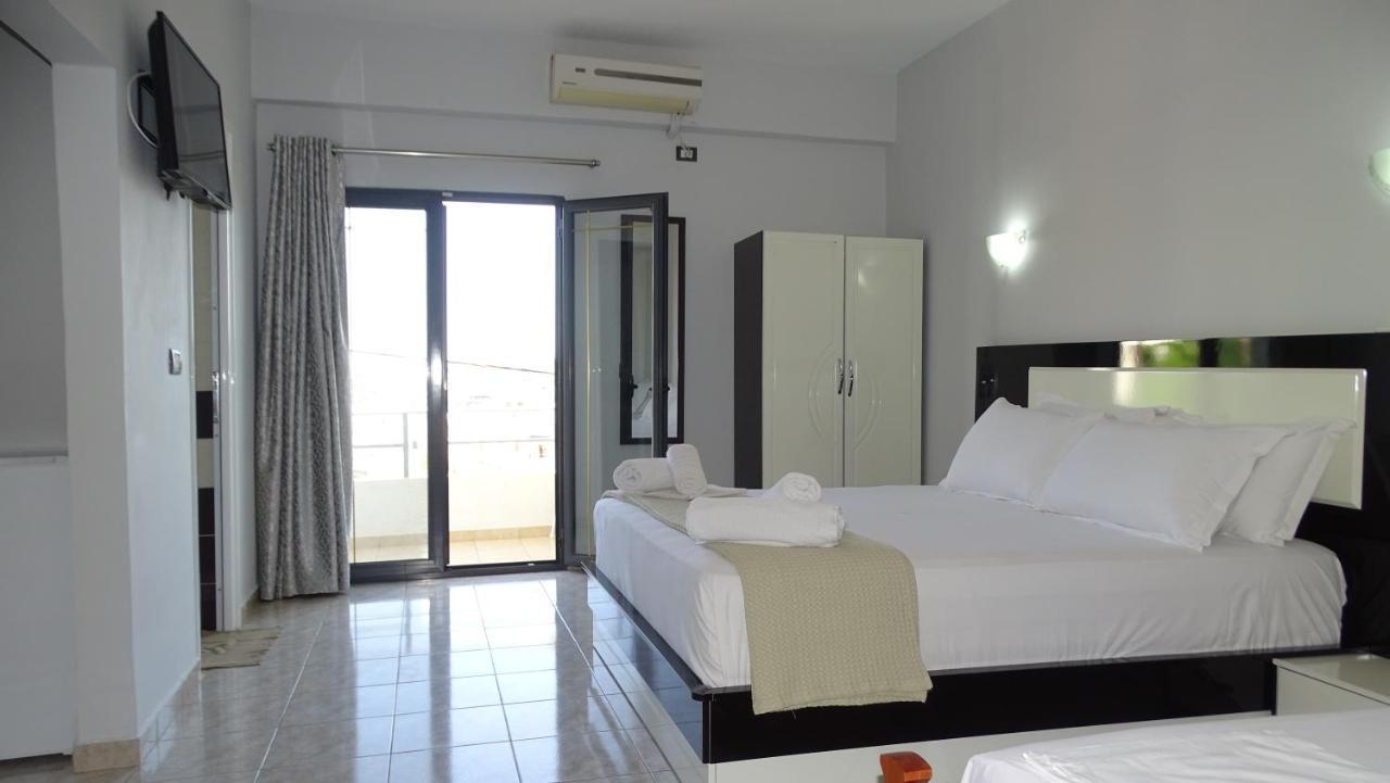 Hotel Ardiani Ksamil Bagian luar foto